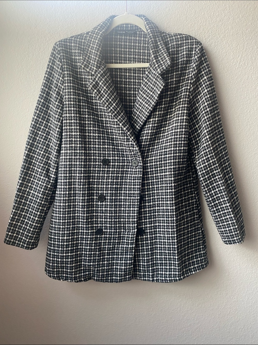 SHEIN Black and White Houndstooth Double-Breasted Blazer